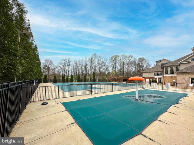 $818,000 | 6591 Kiernan Court, Alexandria, VA 22315