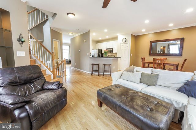 $818,000 | 6591 Kiernan Court, Alexandria, VA 22315