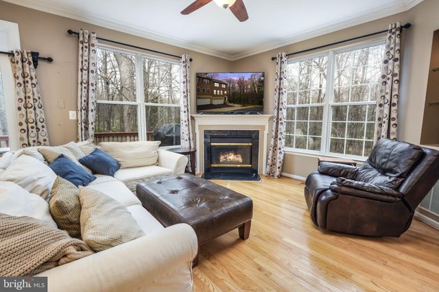 $818,000 | 6591 Kiernan Court, Alexandria, VA 22315