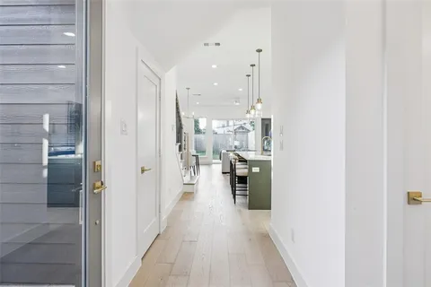 $599,000 | 5631 East Side Avenue, Dallas, TX 75214