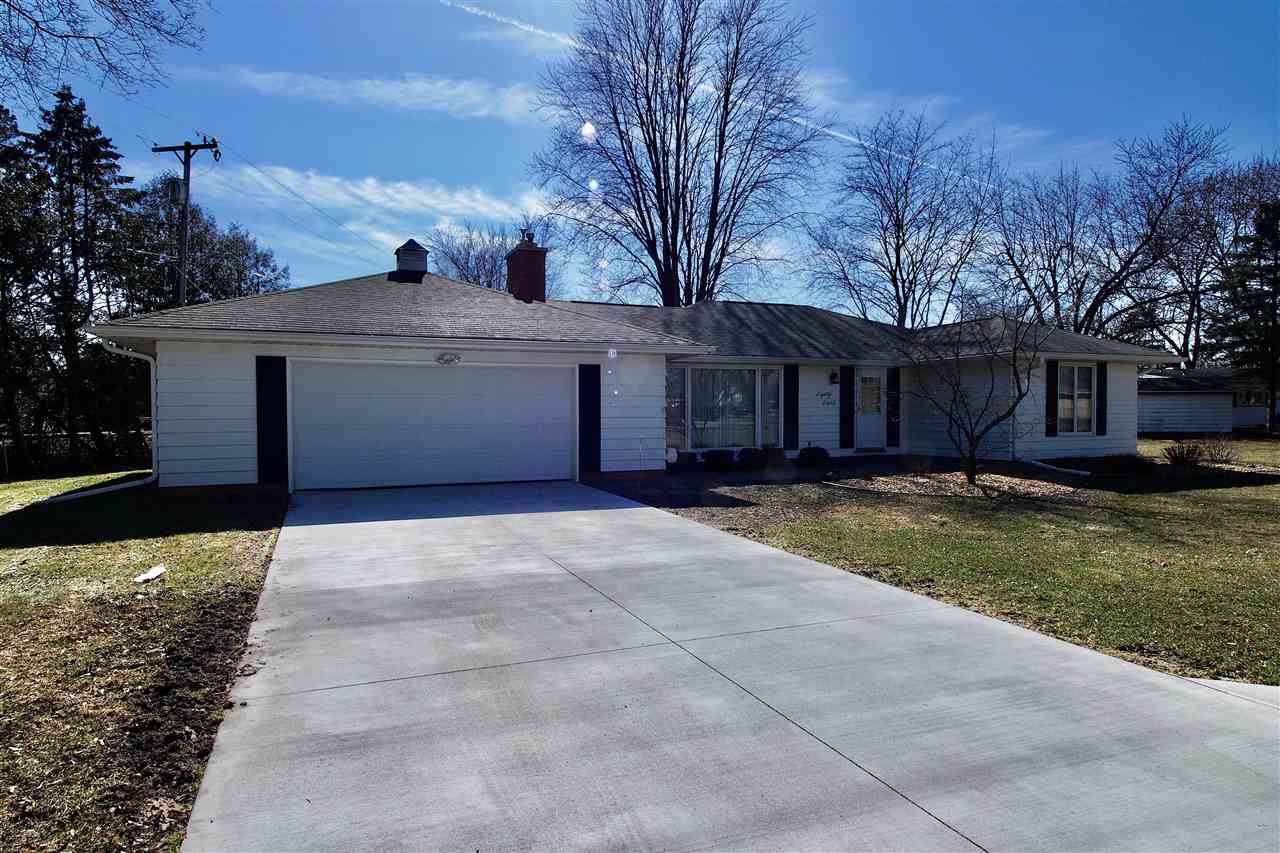 88 Pinewood Court Bay City, MI 48708 - Photo 3 of 53 Gallery Image 3