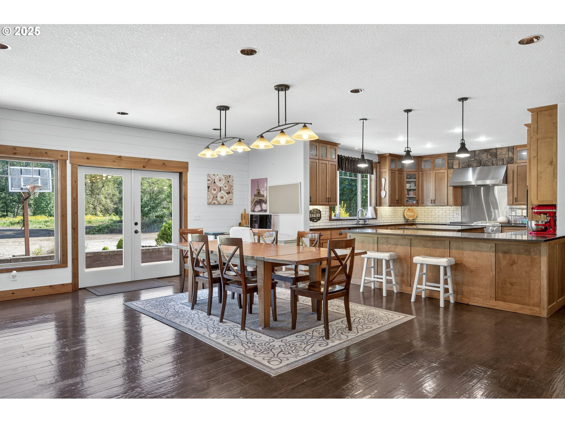 15047 South Macksburg Road Mulino, OR 97042 - Photo 17 of 48 Dining Room
