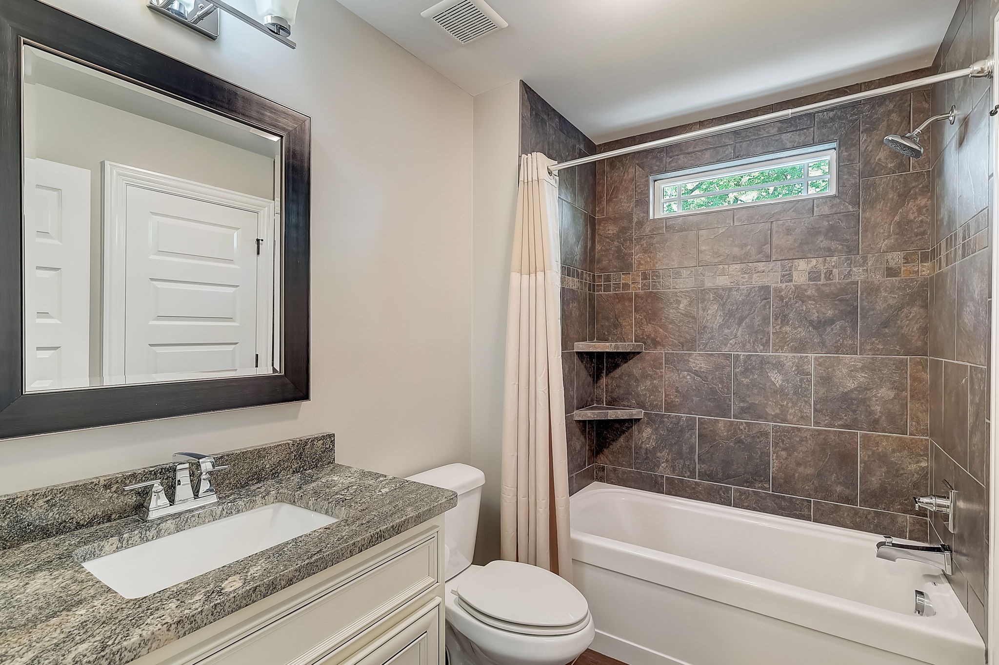 1152 Compton Road Murfreesboro, TN 37130 - Photo 37 of 64 Gallery Image 37