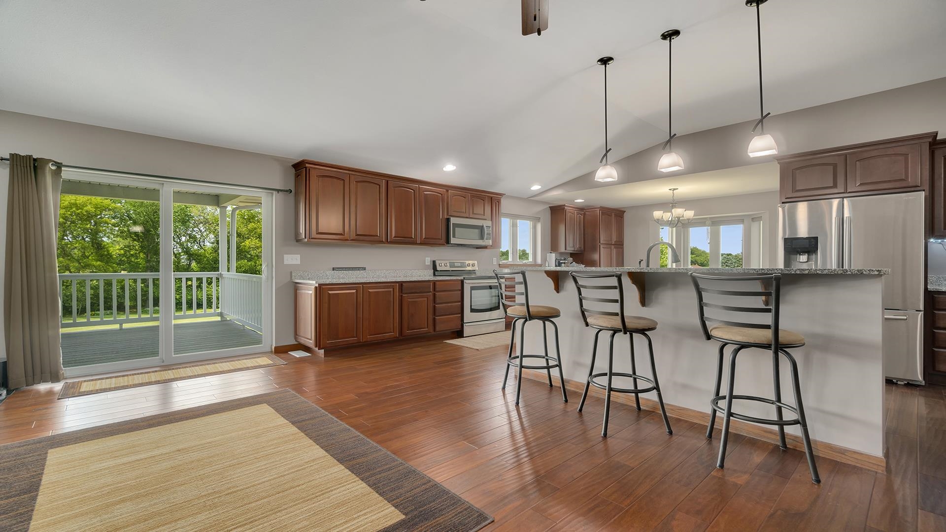 2814 Squaw Prairie Road Belvidere, IL 61008 - Photo 12 of 60 Gallery Image 12