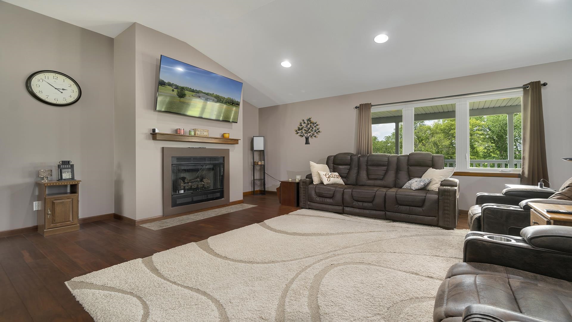 2814 Squaw Prairie Road Belvidere, IL 61008 - Photo 7 of 60 Gallery Image 7
