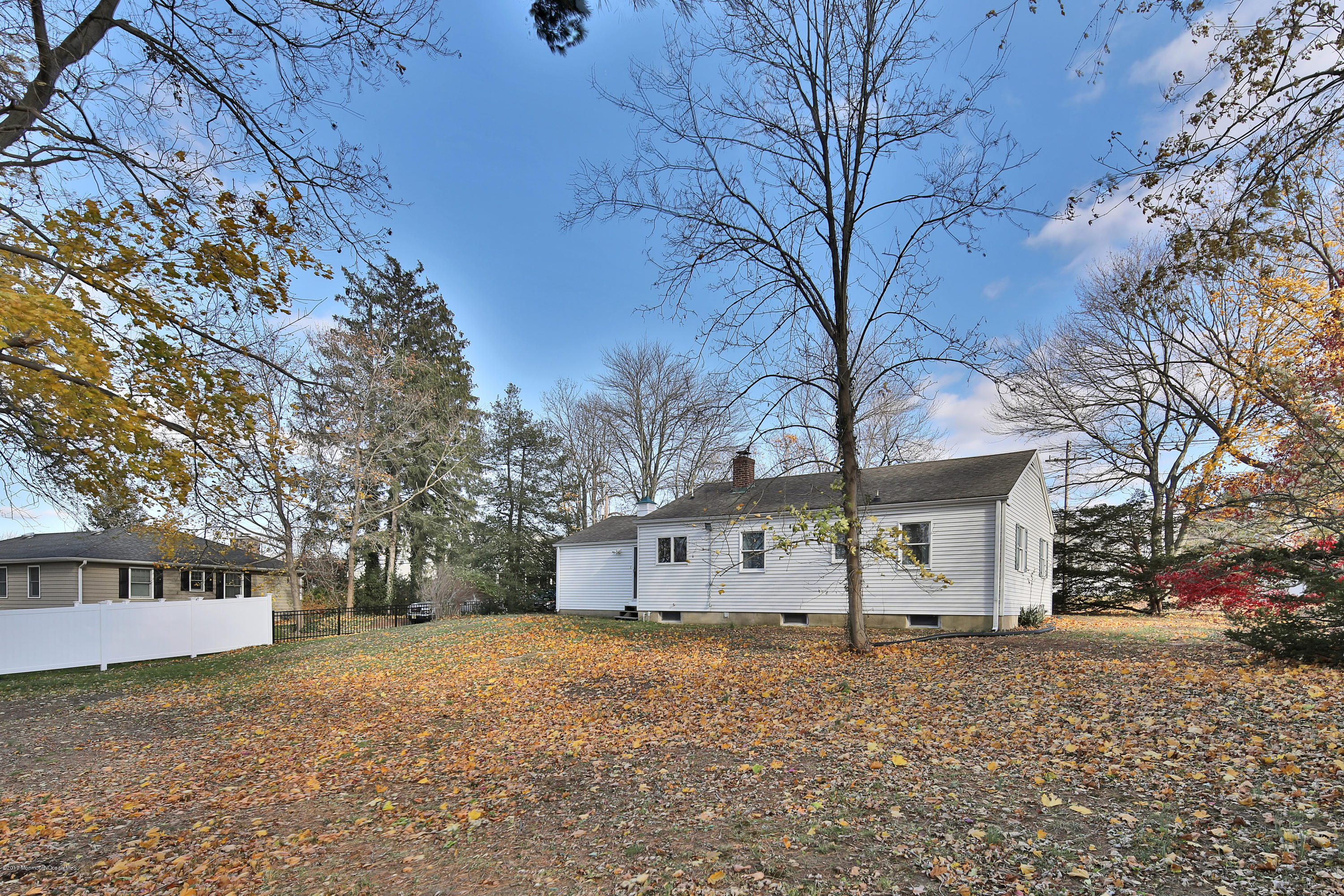 362 E Road Middletown, NJ 07718 - Photo 18 of 19 362 E Rd Middletown NJ 07718-print-004-2