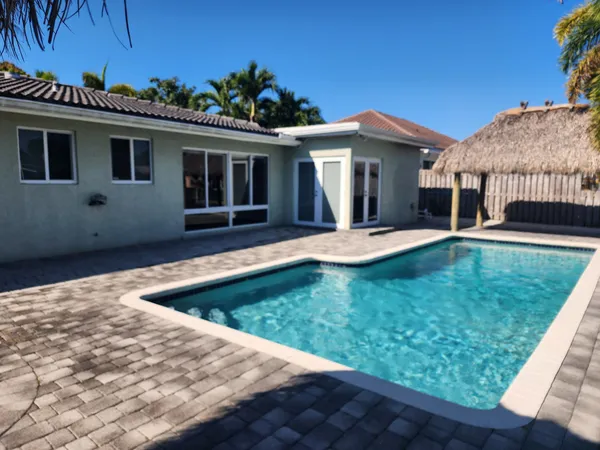 $5,300 | 191 Southeast 9th Court, Pompano Beach, FL 33060