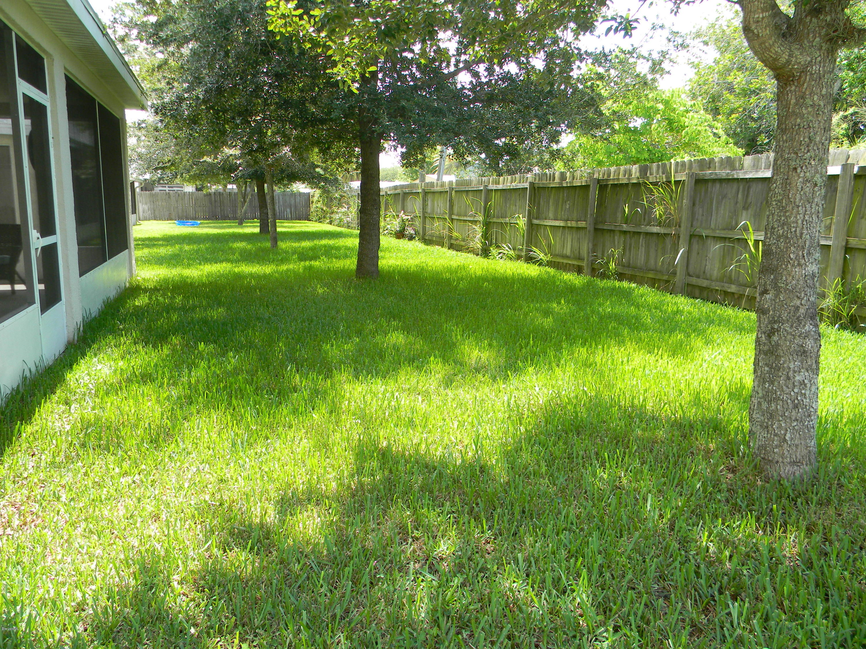 4635 Elena Way Melbourne, FL 32934 - Photo 17 of 19 Back Yard