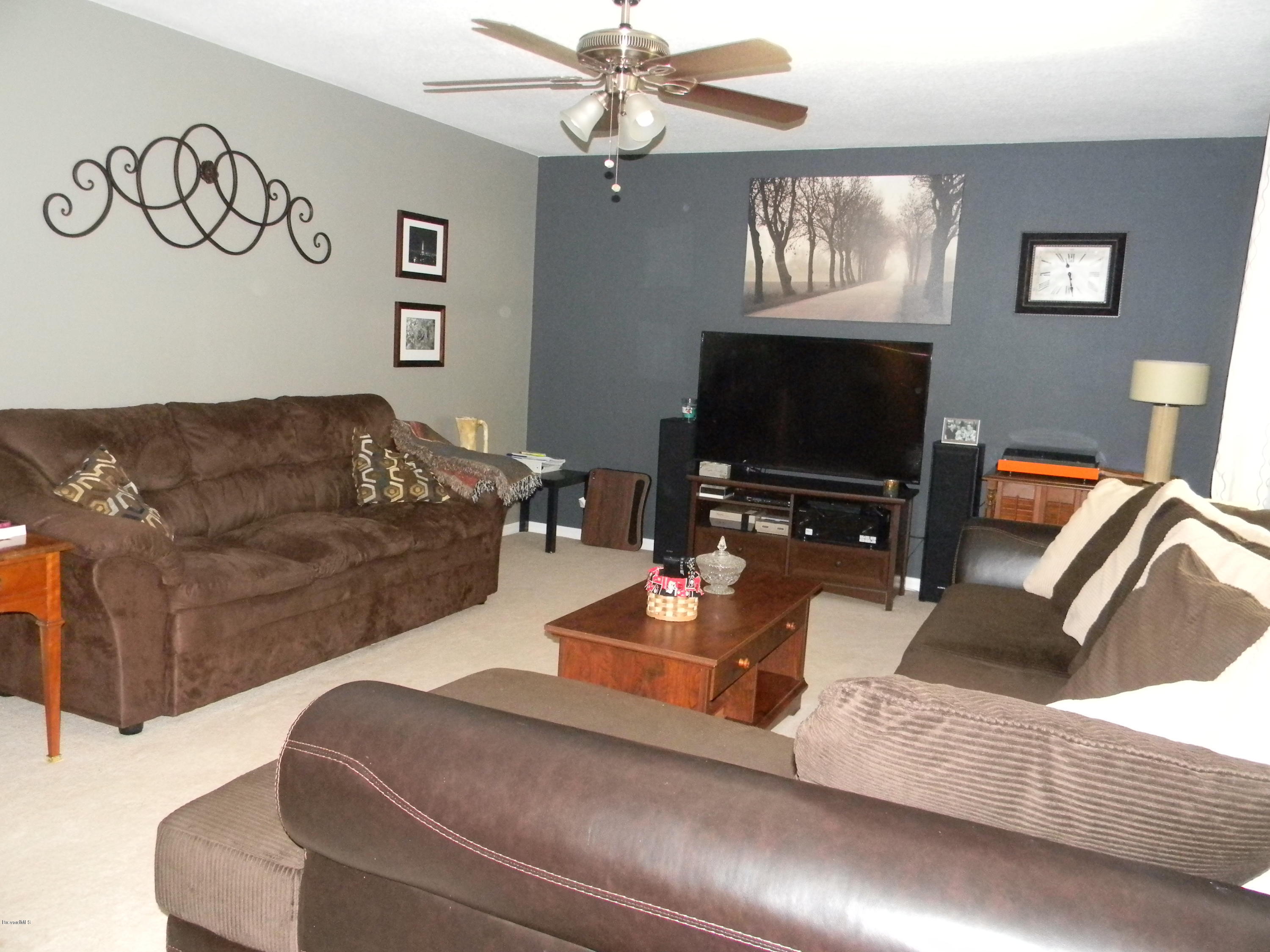 4635 Elena Way Melbourne, FL 32934 - Photo 4 of 19 Family Room