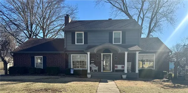 $340,000 | 2703 Northeast 68 Terrace, Kansas City, MO 64119