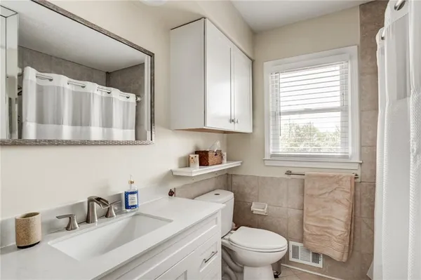 $340,000 | 2703 Northeast 68 Terrace, Kansas City, MO 64119