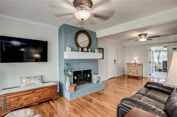 $340,000 | 2703 Northeast 68 Terrace, Kansas City, MO 64119