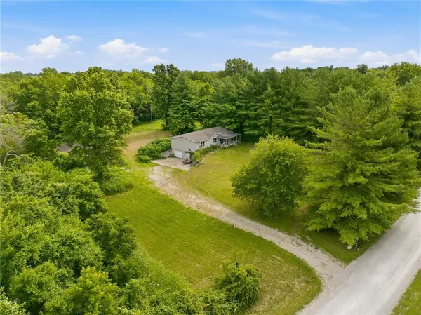 $275,000 | 15000 East 200th Street, Peculiar, MO 64078