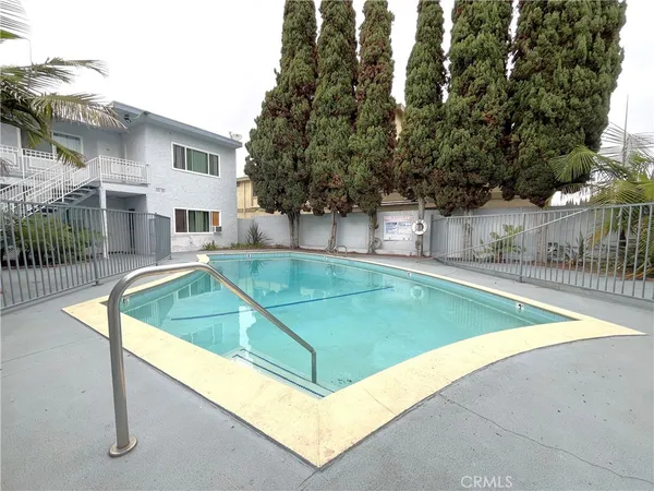 $1,395 | 12926 Doty Avenue, Unit 20, Hawthorne, CA 90250