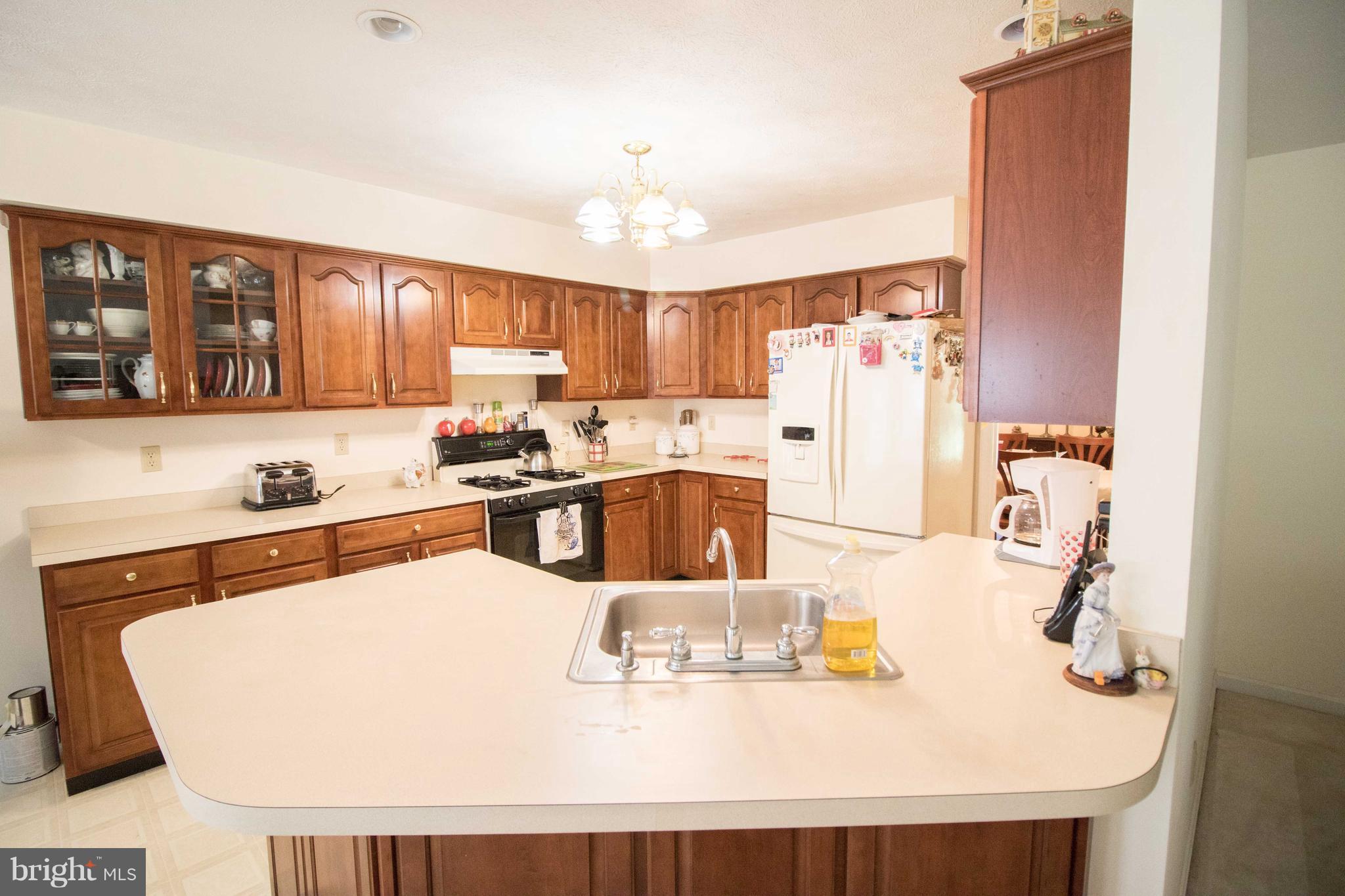 43569 Ridge Court Leonardtown, MD 20650 - Photo 4 of 27 Kitchen