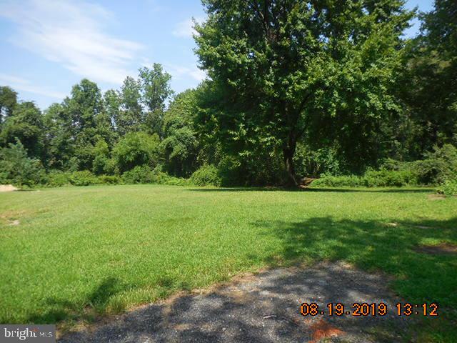 33 Meadow Road New Castle, DE 19720 - Photo 9 of 22 Gallery Image 9