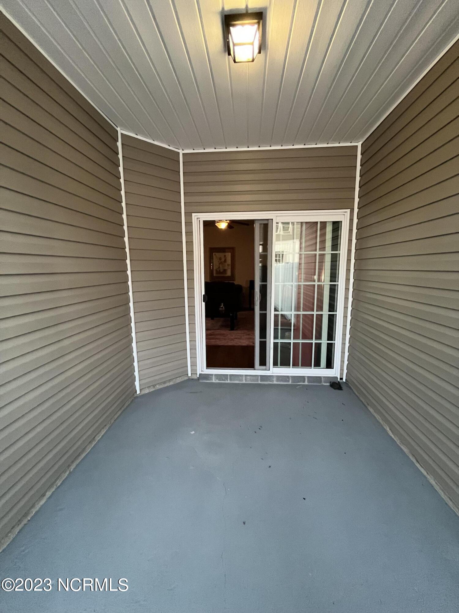 532 Caldwell Loop Jacksonville, NC 28546 - Photo 9 of 11 8B0F55F7-077B-472C-9364-AC89903CA74F