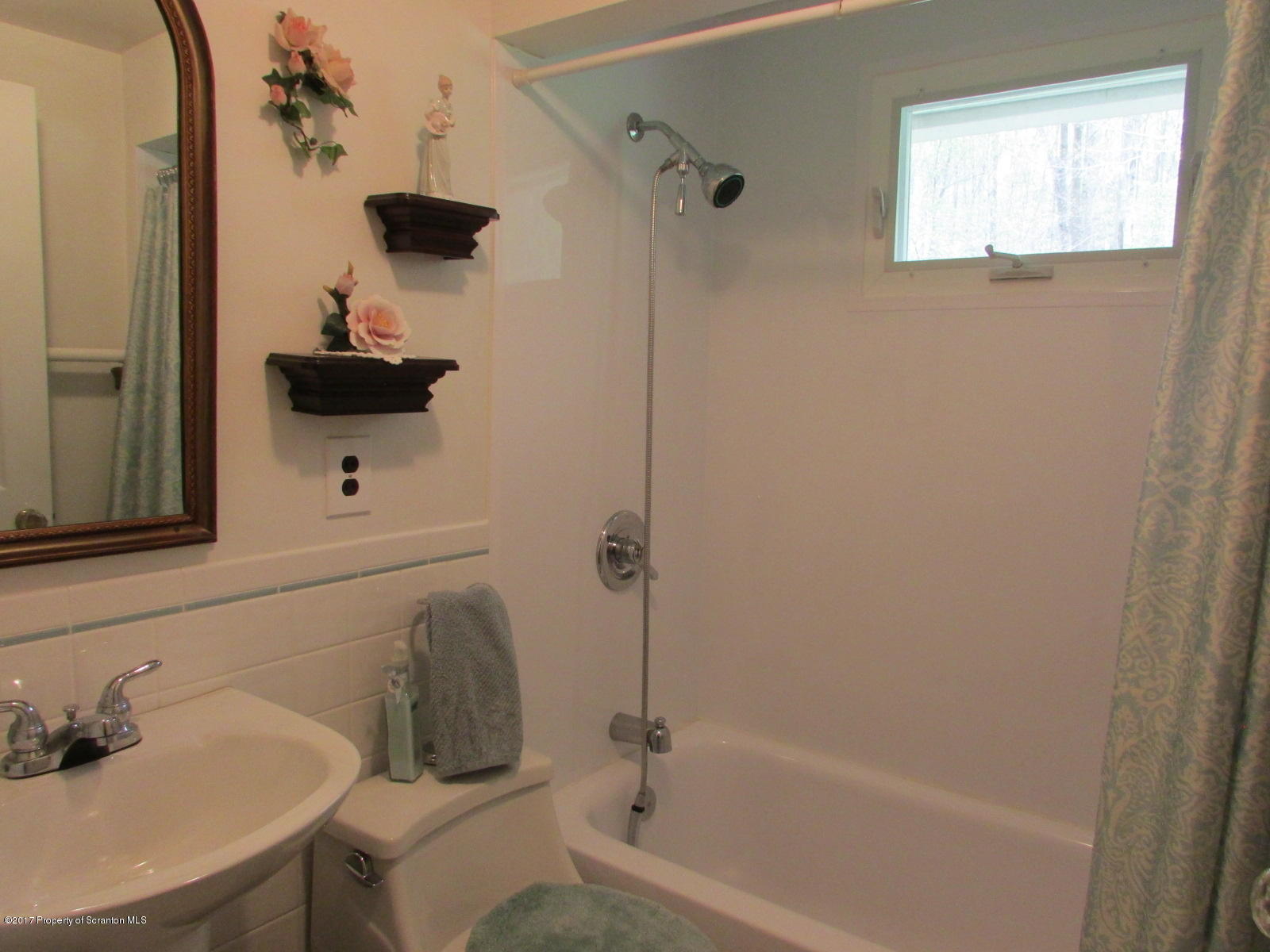 4128 Lakeview Road Susquehanna, PA 18847 - Photo 17 of 60 Gallery Image 17