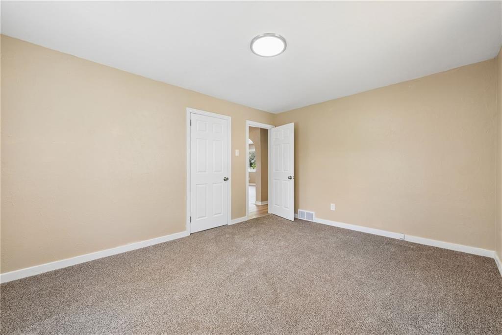 4533 Ridgeview Drive Greensburg, PA 15601 - Photo 14 of 34 1st Floor