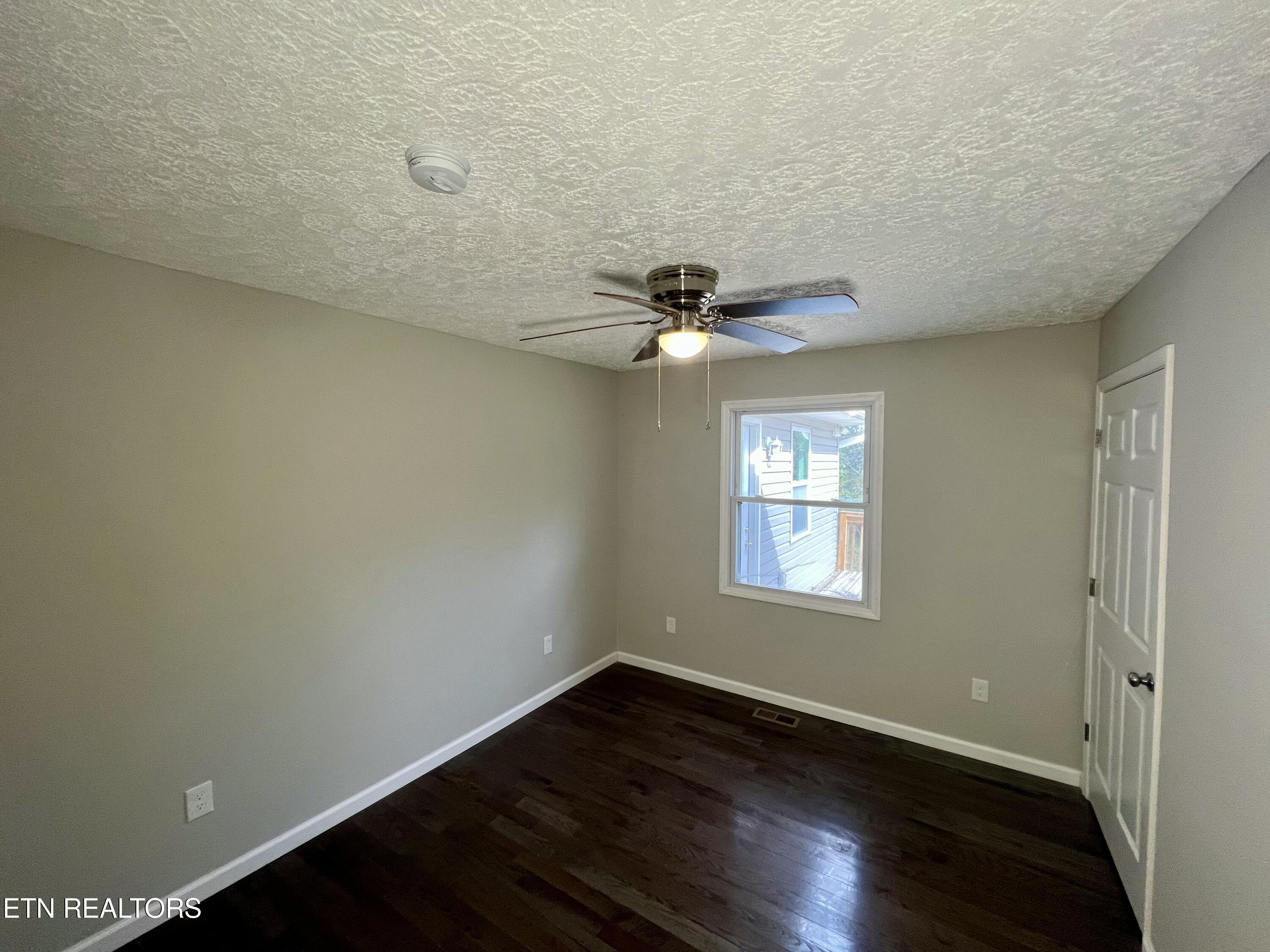 120 Audubon Road Oak Ridge, TN 37830 - Photo 14 of 23 IMG_0389