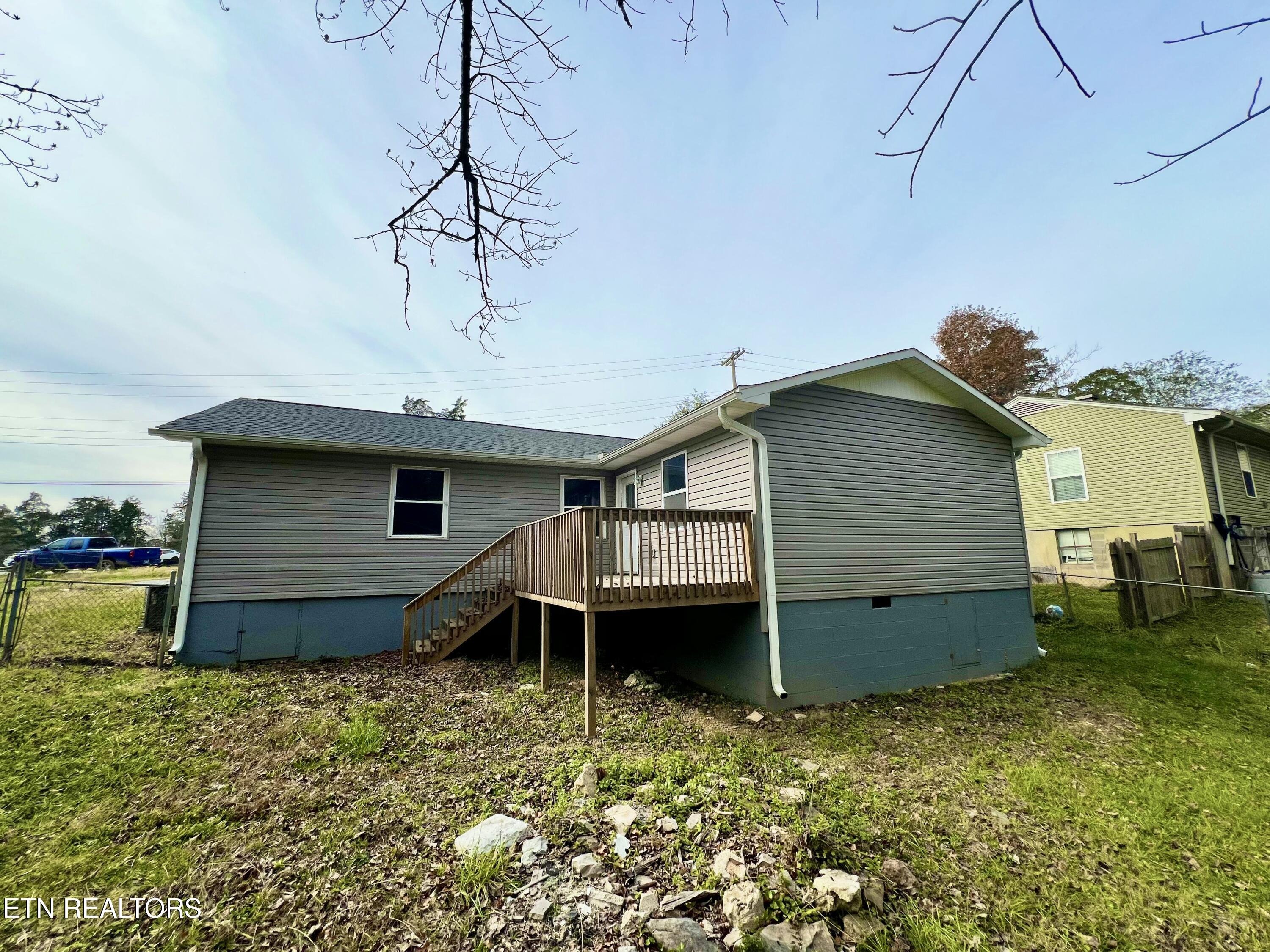 120 Audubon Road Oak Ridge, TN 37830 - Photo 5 of 23 IMG_0373 2