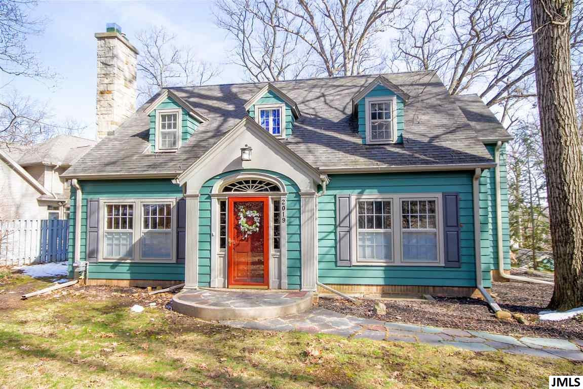 2019 Dale Road Jackson, MI 49203 - Photo 1 of 28 Photo 1