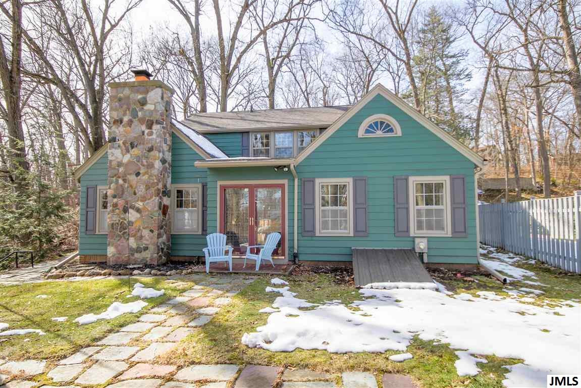 2019 Dale Road Jackson, MI 49203 - Photo 4 of 28 Photo 4