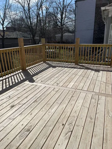 $3,100 | 6553 South Eberhart Avenue, Chicago, IL 60637