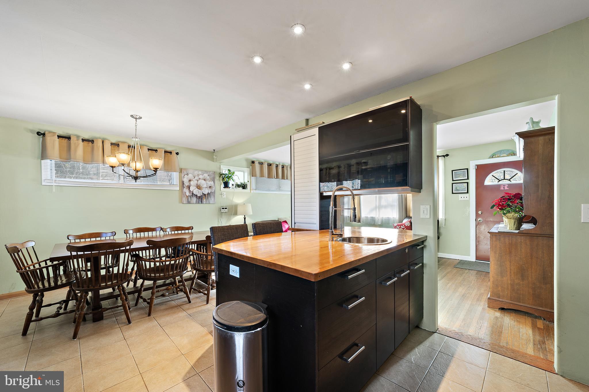 120 North Valleybrook Road Cherry Hill, NJ 08034 - Photo 12 of 27