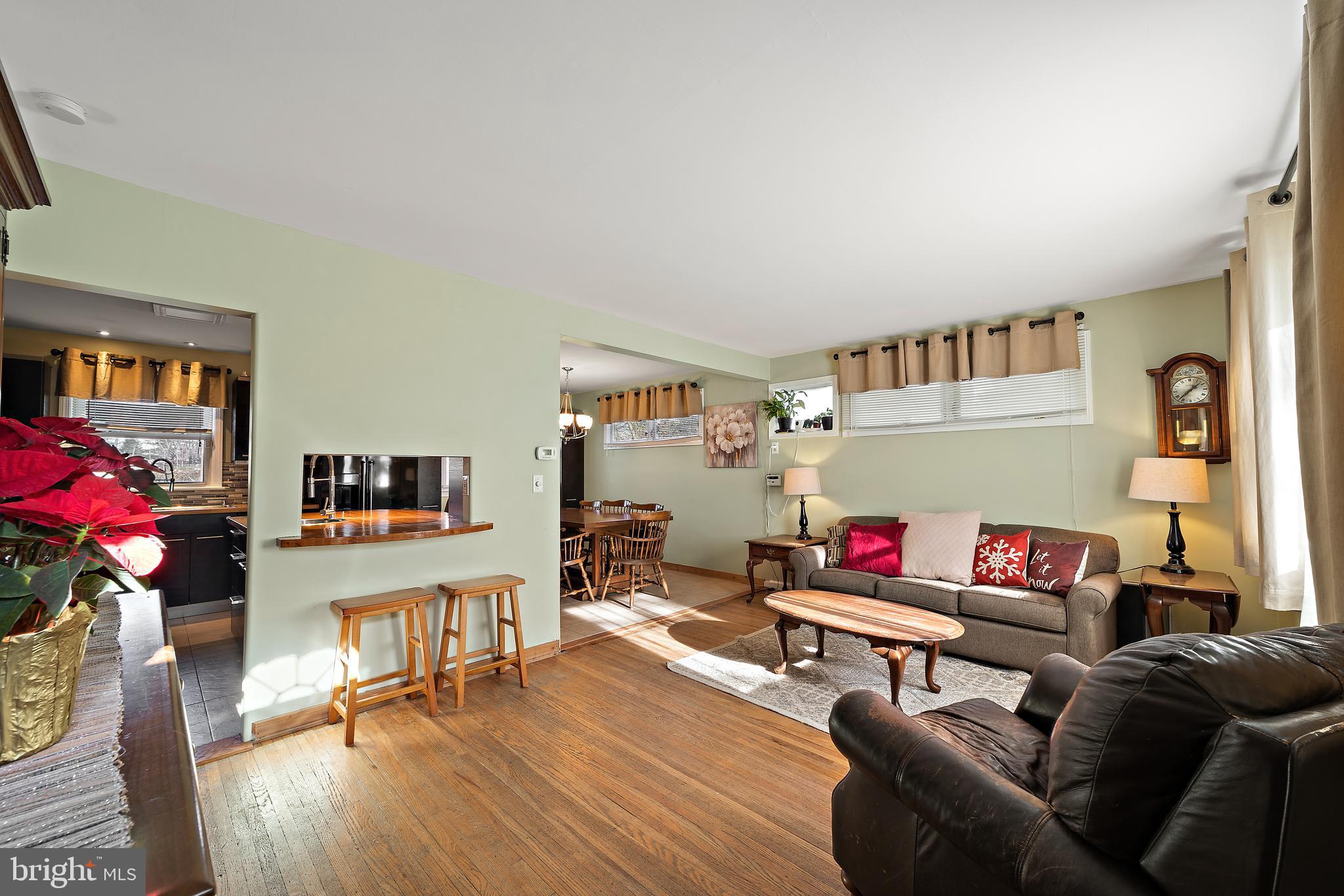 120 North Valleybrook Road Cherry Hill, NJ 08034 - Photo 4 of 27