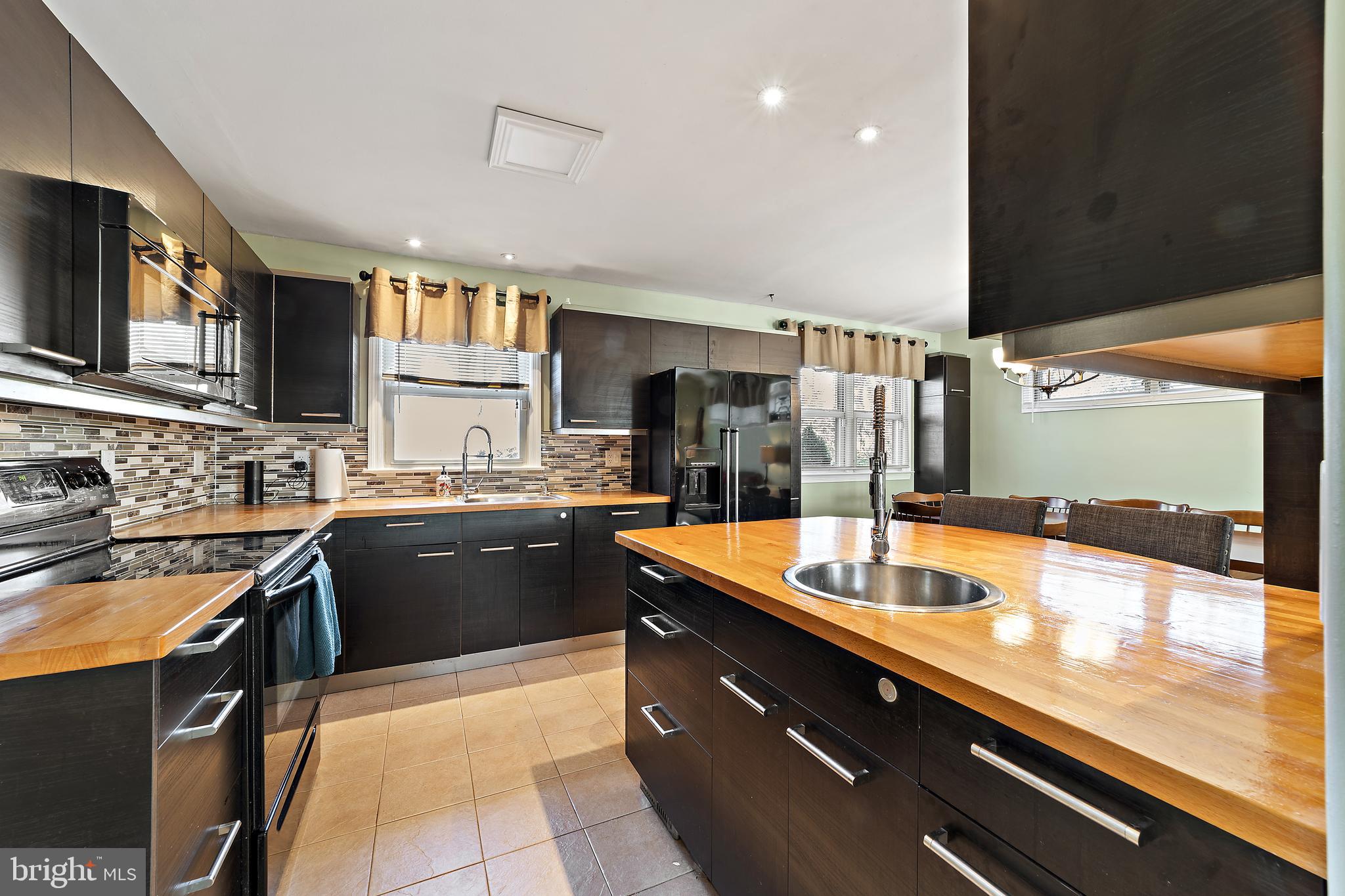 120 North Valleybrook Road Cherry Hill, NJ 08034 - Photo 10 of 27