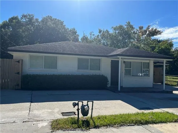 $1,750 | 3152 College Street, Slidell, LA 70458
