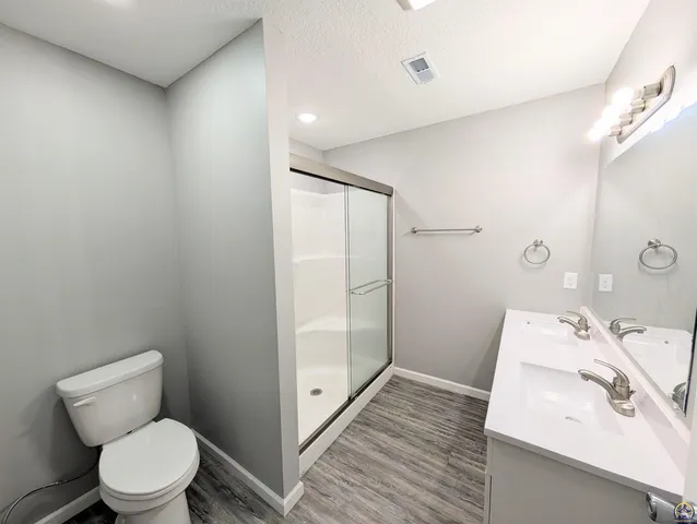 $235,000 | 317 South Walnut Street, Lebo, KS 66856