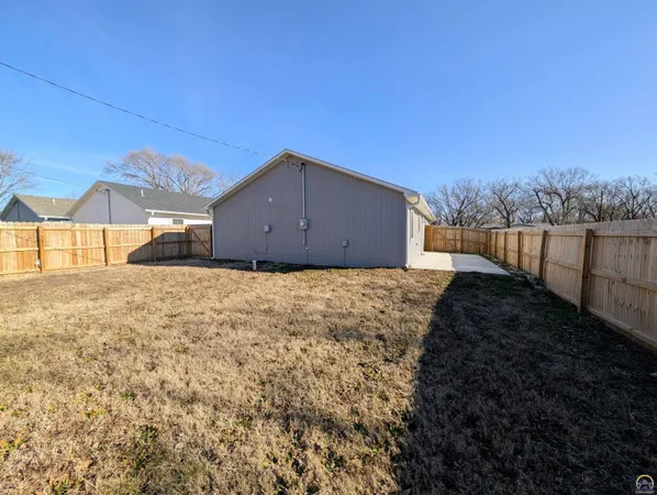 $235,000 | 317 South Walnut Street, Lebo, KS 66856