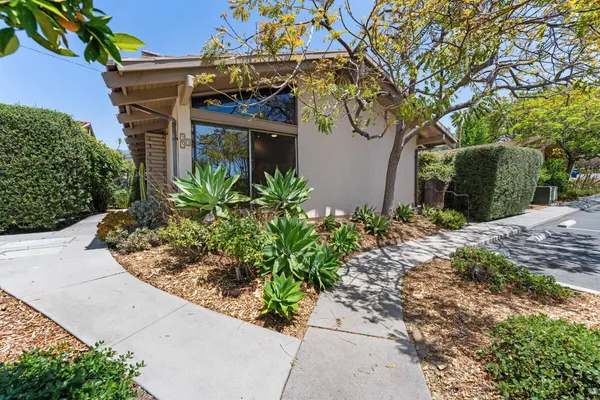 $1,250,000 | 555 North La Cumbre Road, Santa Barbara, CA 93110