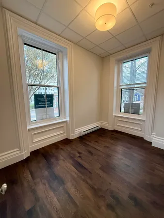 $2,300 | 132 Middle Street, Unit 4, Portsmouth, NH 03801