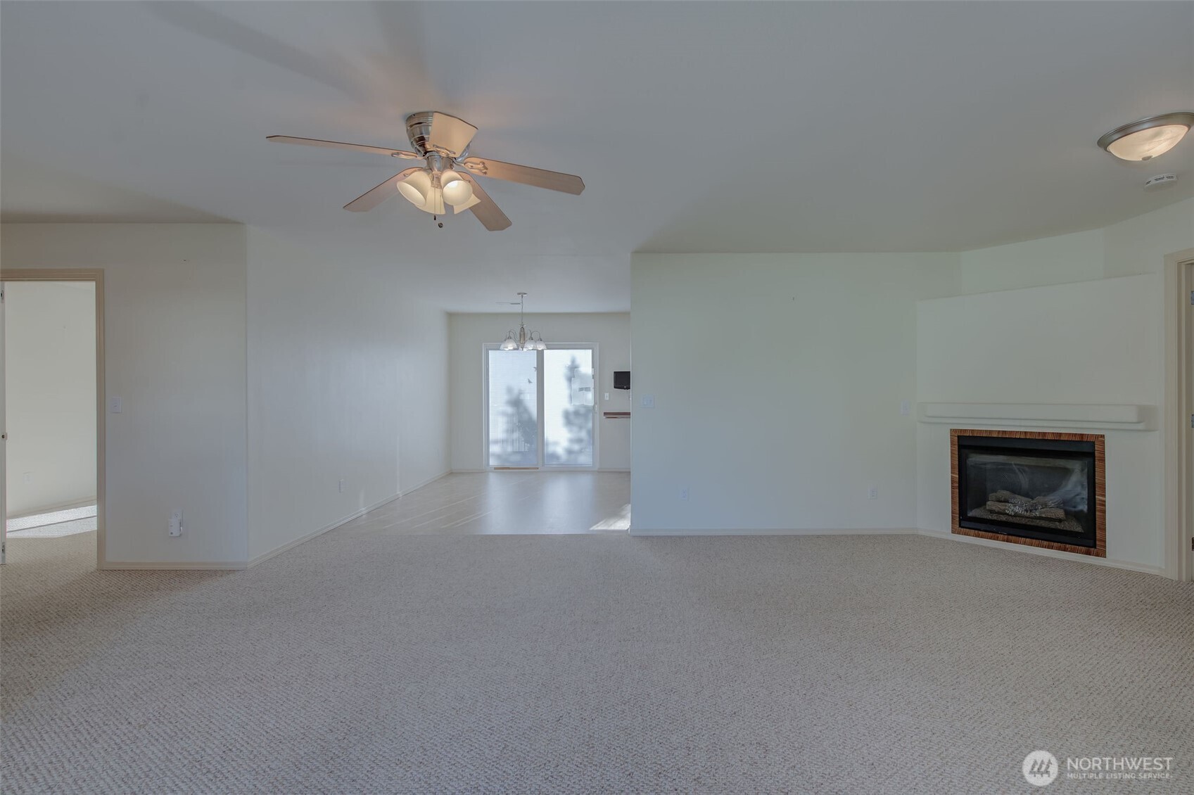 224 Vine Street Cashmere, WA 98815 - Photo 12 of 35 a view of livingroom and window
