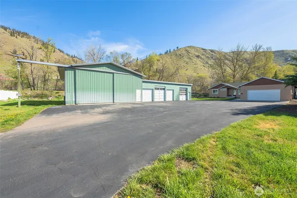 $862,000 | 224 Vine Street, Cashmere, WA 98815