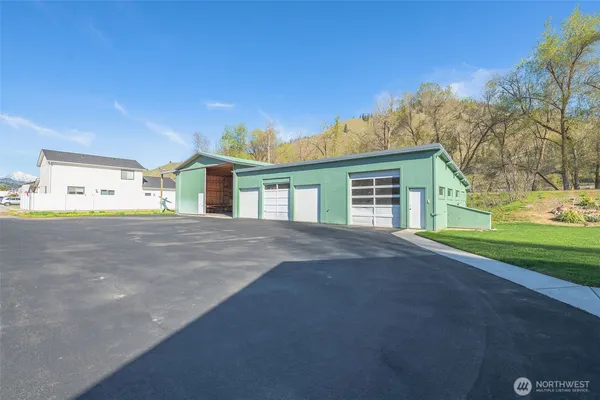 $862,000 | 224 Vine Street, Cashmere, WA 98815