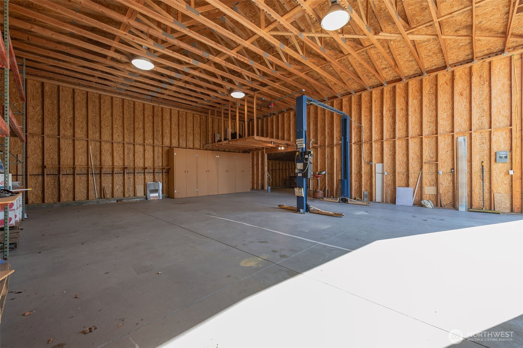 224 Vine Street Cashmere, WA 98815 - Photo 35 of 35 a view of a backyard of a house