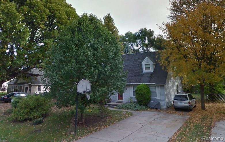 3315 Emmons Avenue Rochester, MI 48307 - Photo 1 of 1 front.jpg
