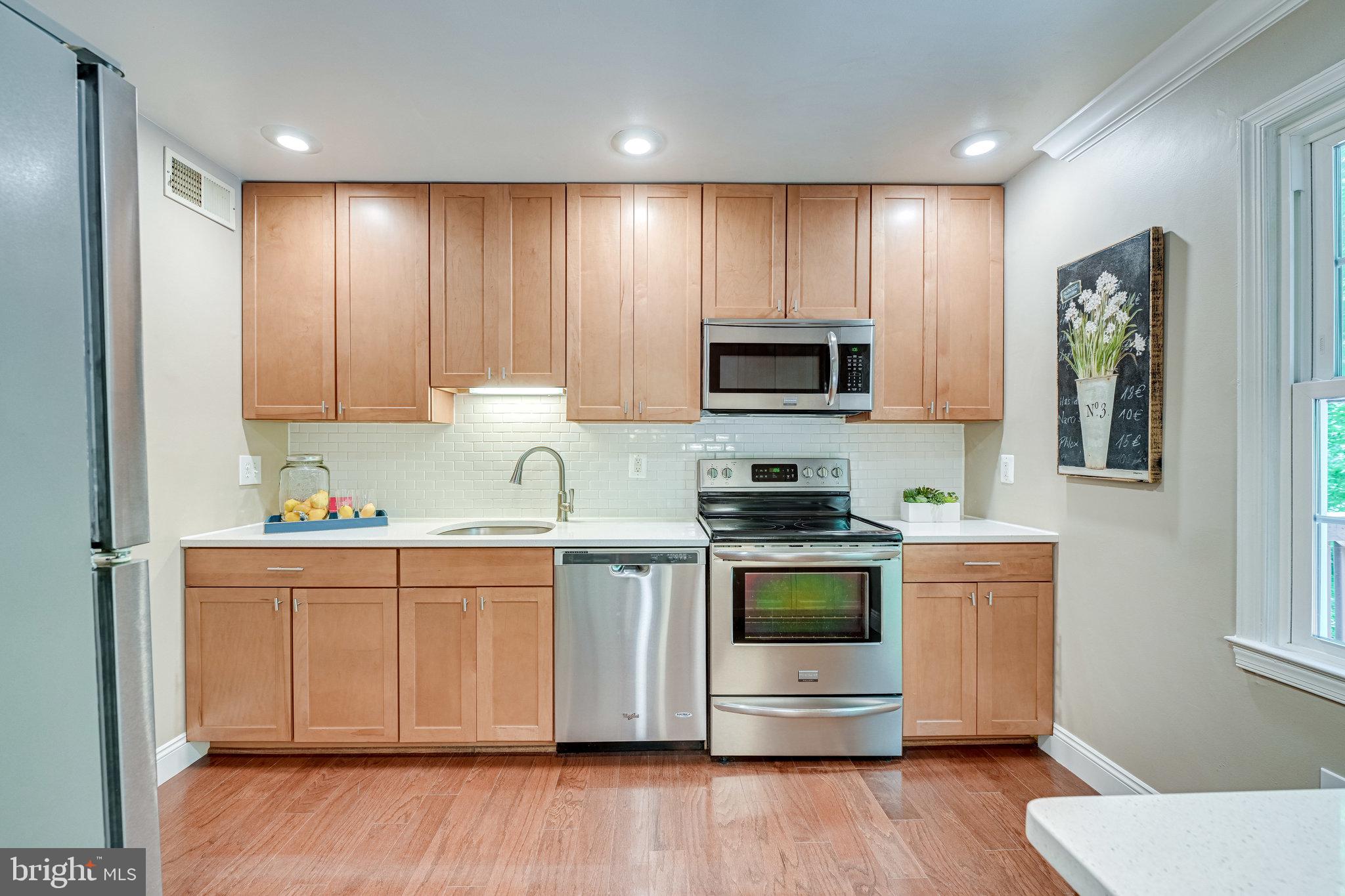 5678 Kirkham Court Springfield, VA 22151 - Photo 11 of 45 Gallery Image 11