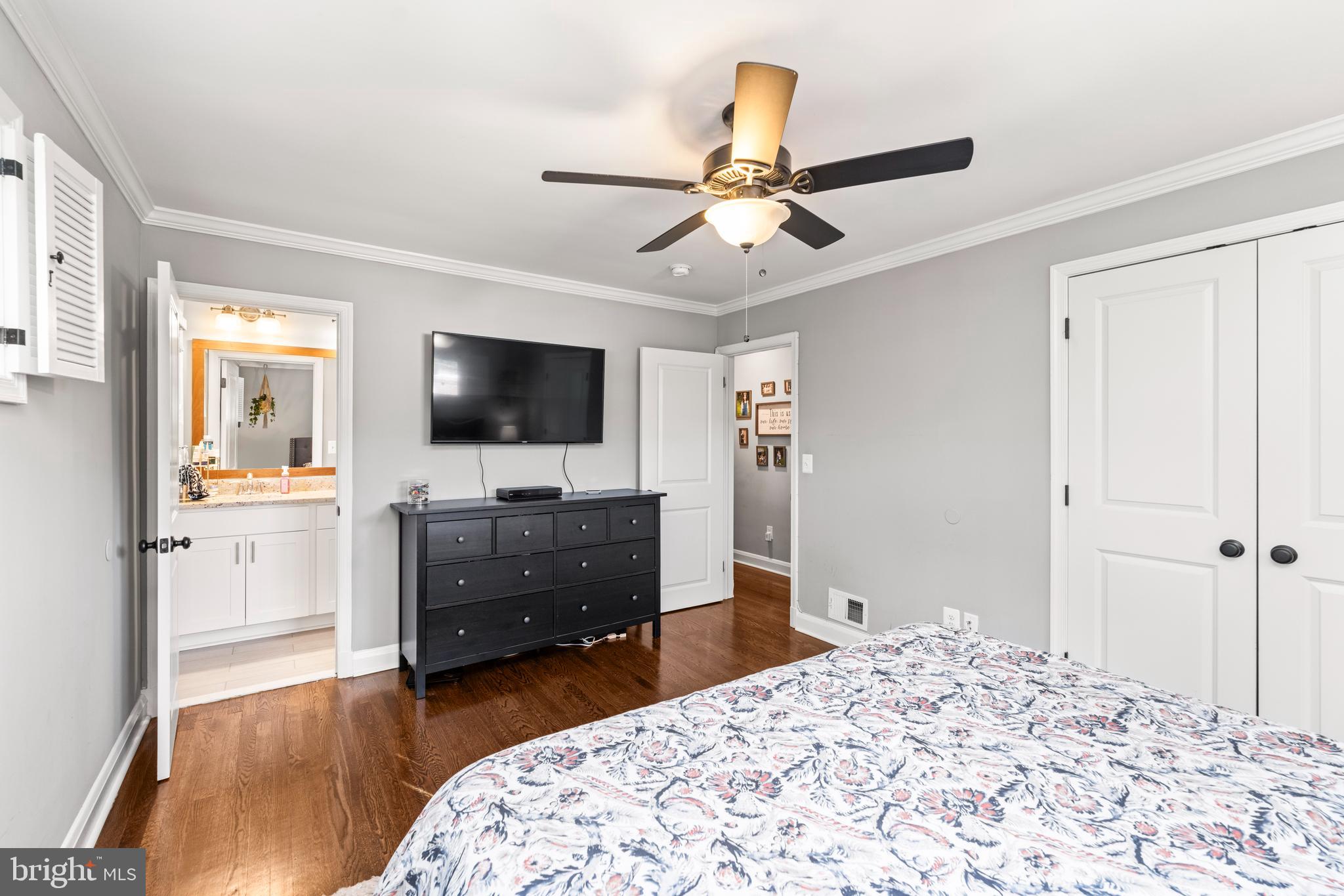 209 Charmuth Road Lutherville-Timonium, MD 21093 - Photo 15 of 43 Primary Bedroom