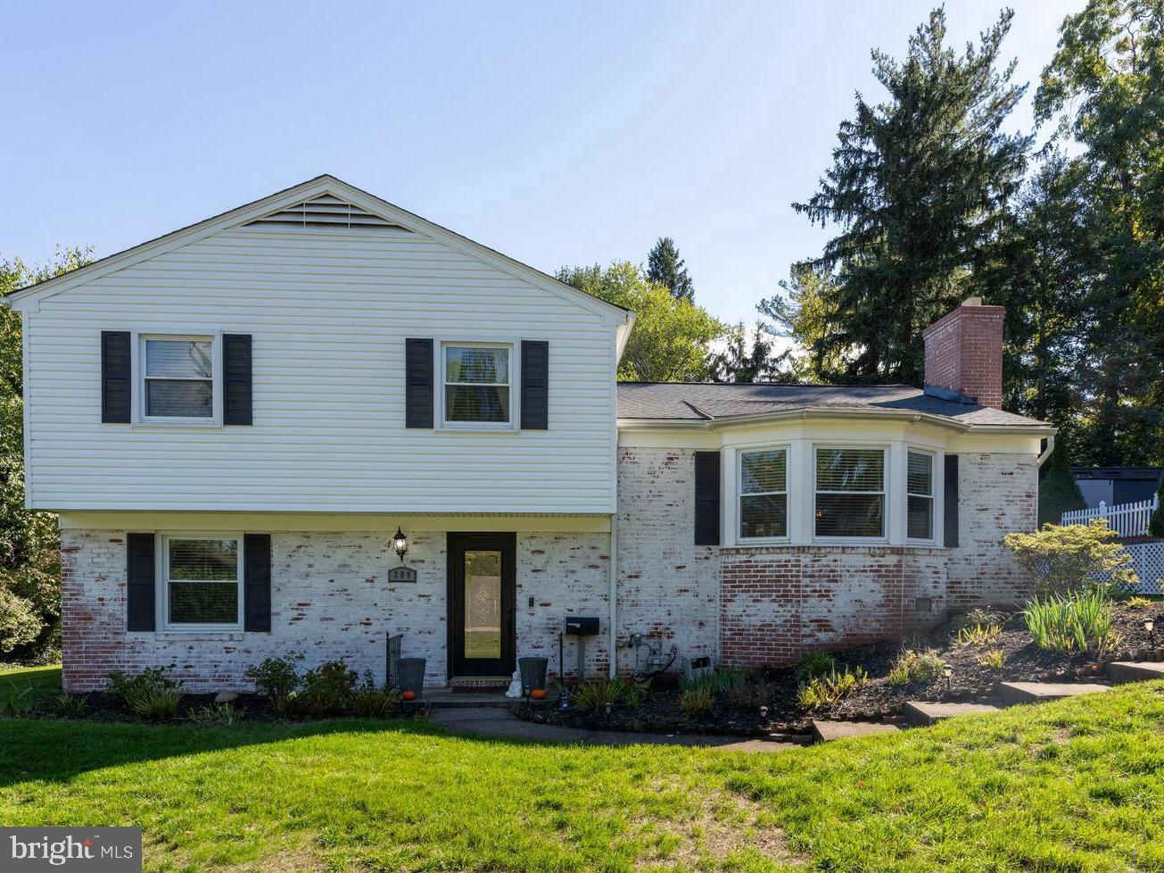 209 Charmuth Road Lutherville-Timonium, MD 21093 - Photo 42 of 43 Exterior