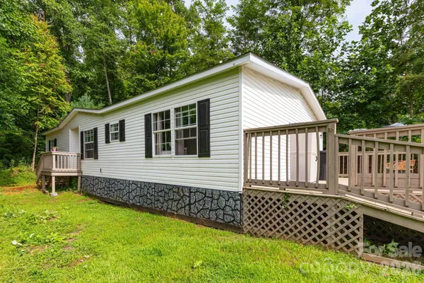 $260,000 | 205 Sleepy Hollow Drive, Mars Hill, NC 28754