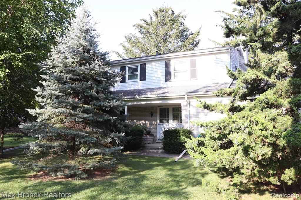 85 Bellarmine Drive Rochester Hills, MI 48309 - Photo 1 of 9