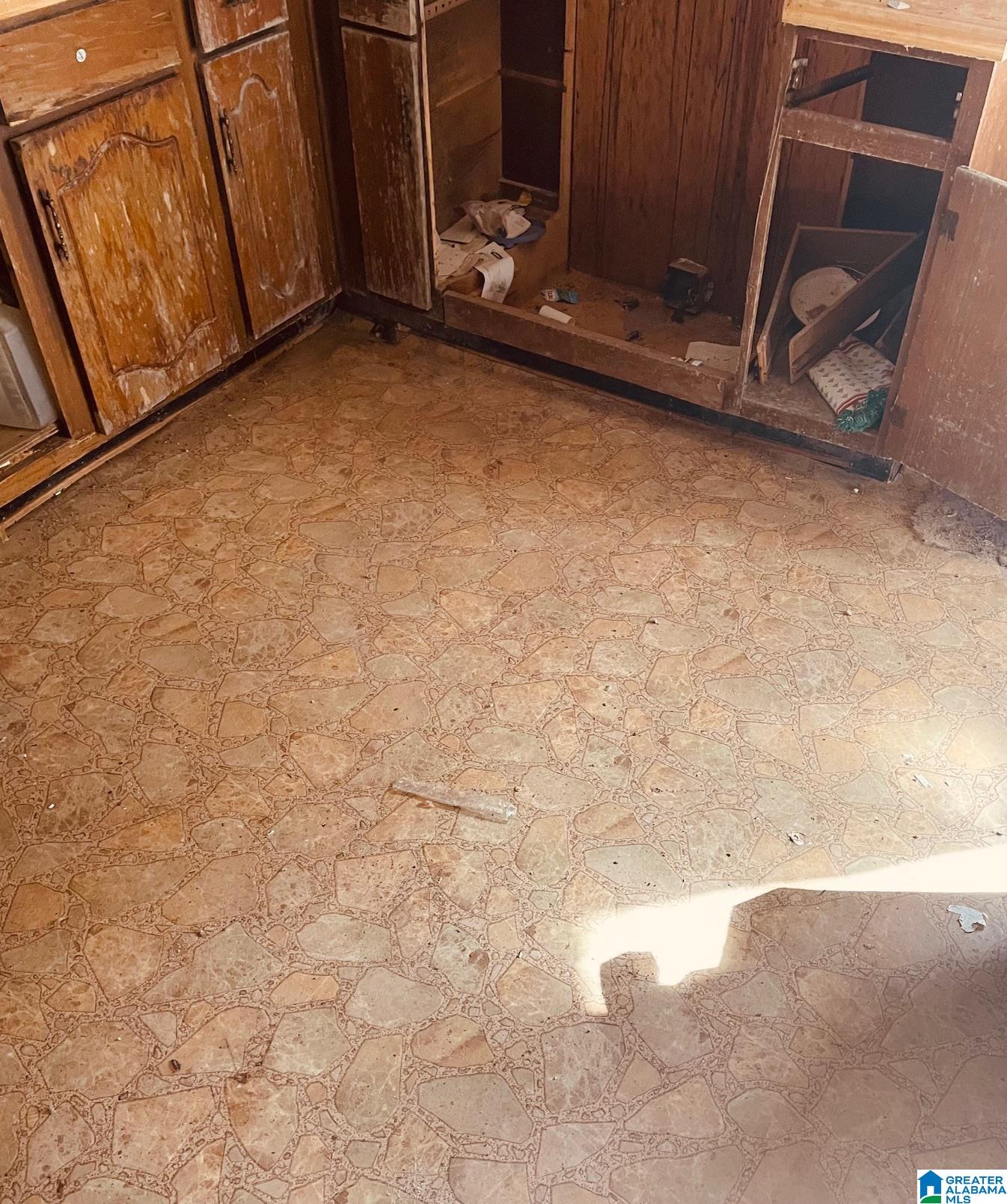 1898 Milner Street Alexander City, AL 35010 - Photo 3 of 4