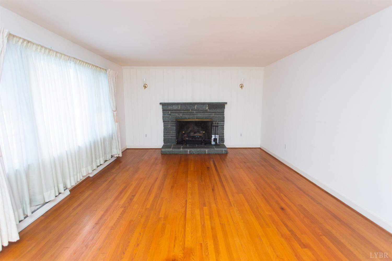 1314 Grove Road Lynchburg, VA 24502 - Photo 20 of 66 Gallery Image 20