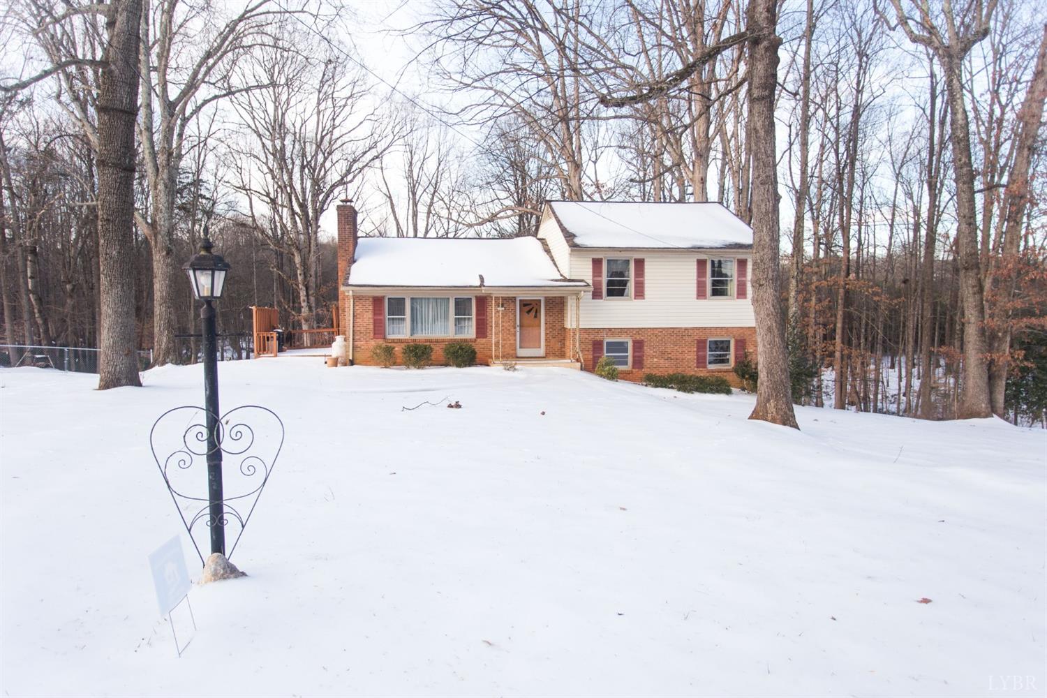 1314 Grove Road Lynchburg, VA 24502 - Photo 3 of 66 Gallery Image 3