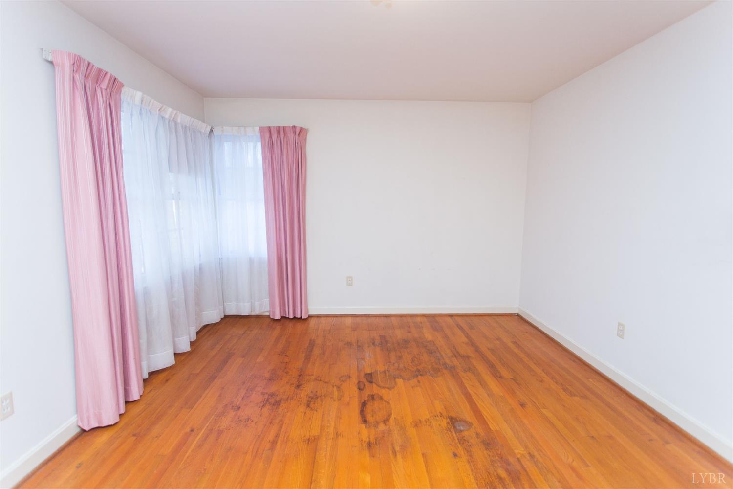 1314 Grove Road Lynchburg, VA 24502 - Photo 33 of 66 Gallery Image 33